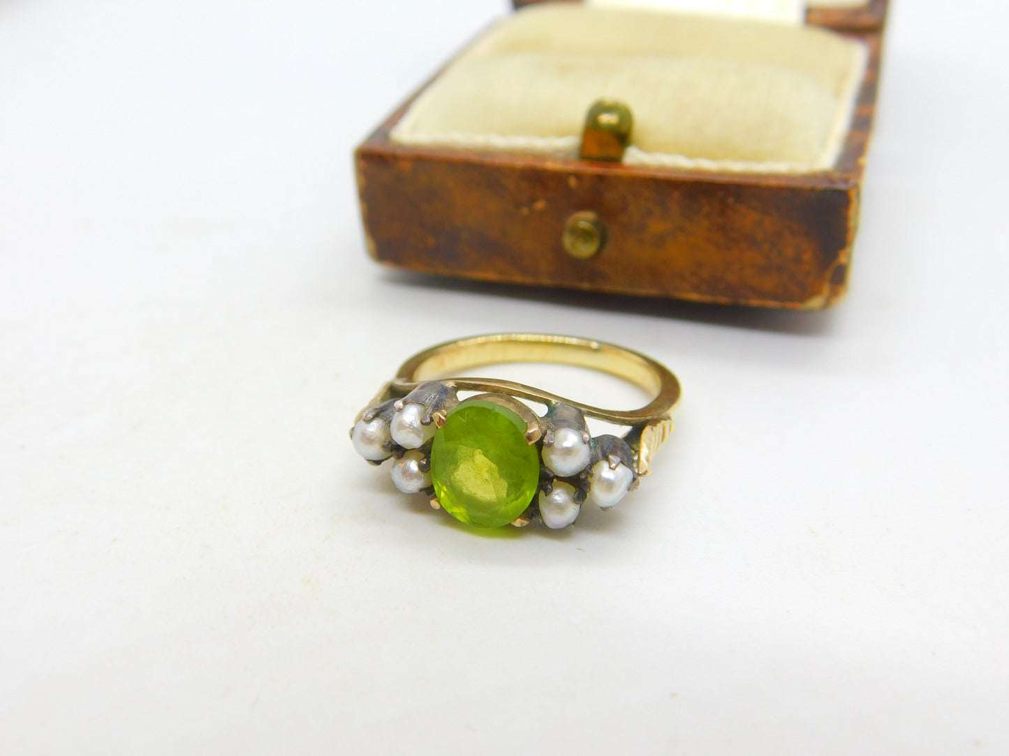 18ct Yellow Gold, Peridot & Pearl Set Dress Ring Antique c1920 Art Deco