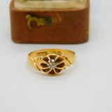 Victorian 18ct Yellow Gold & 0.1ct Diamond Set Band Ring Antique c1890