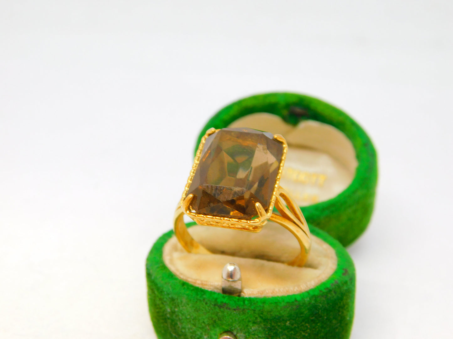 18ct Yellow Gold & Citrine Set Cocktail Dress Ring Vintage c1970