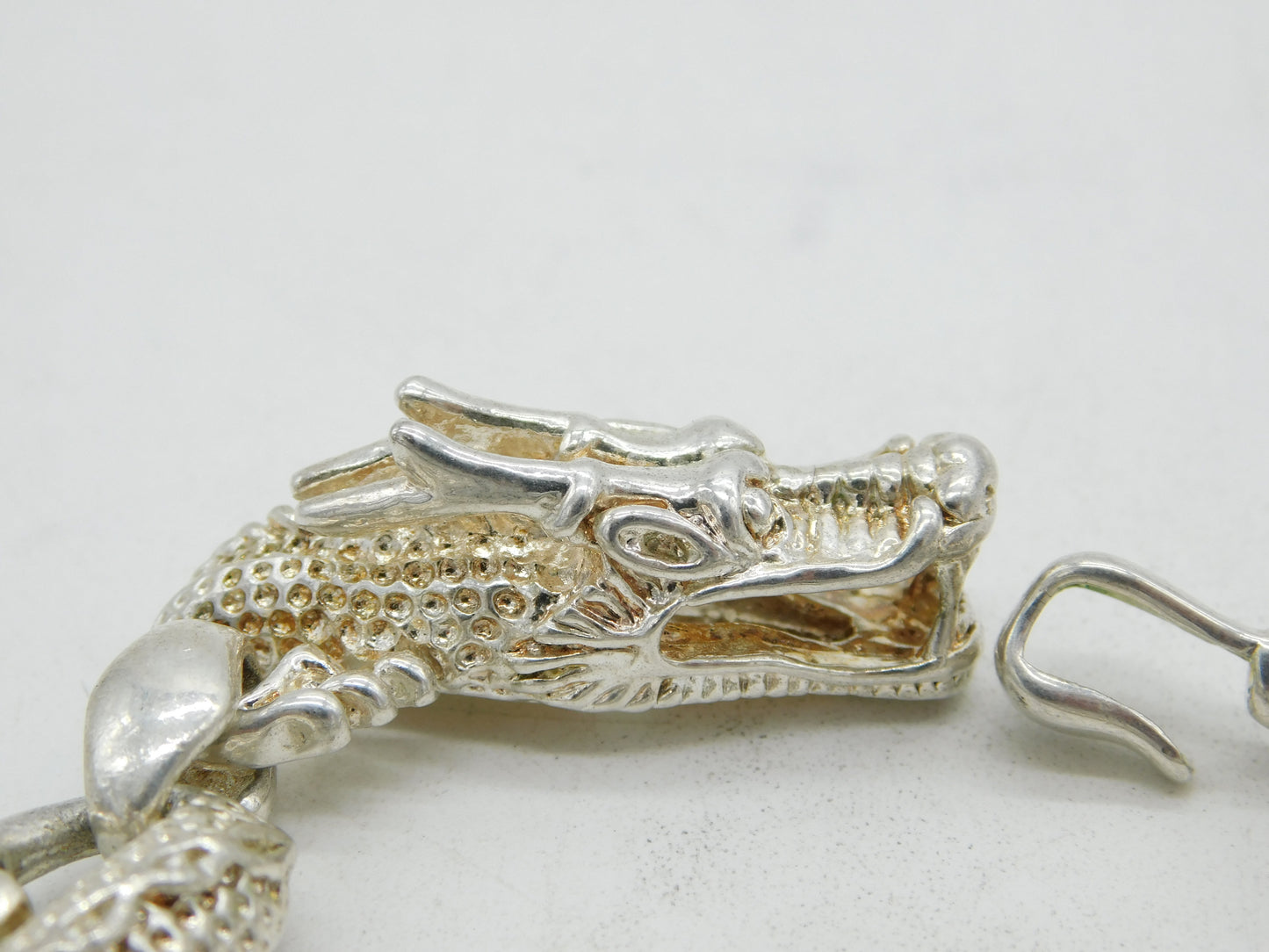 Sterling Silver Chinese Dragon Form Statement Bracelet Vintage c1990 18cm