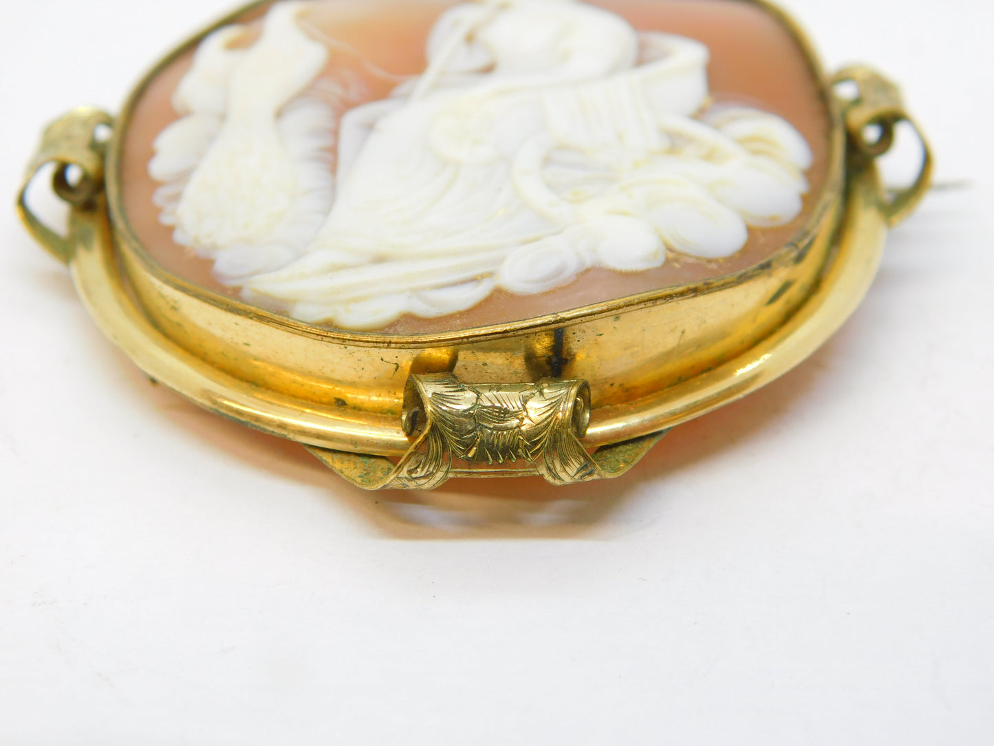 Victorian Large Rolled Gold Carved Shell Cameo Hera with Peacocks Antique c1850