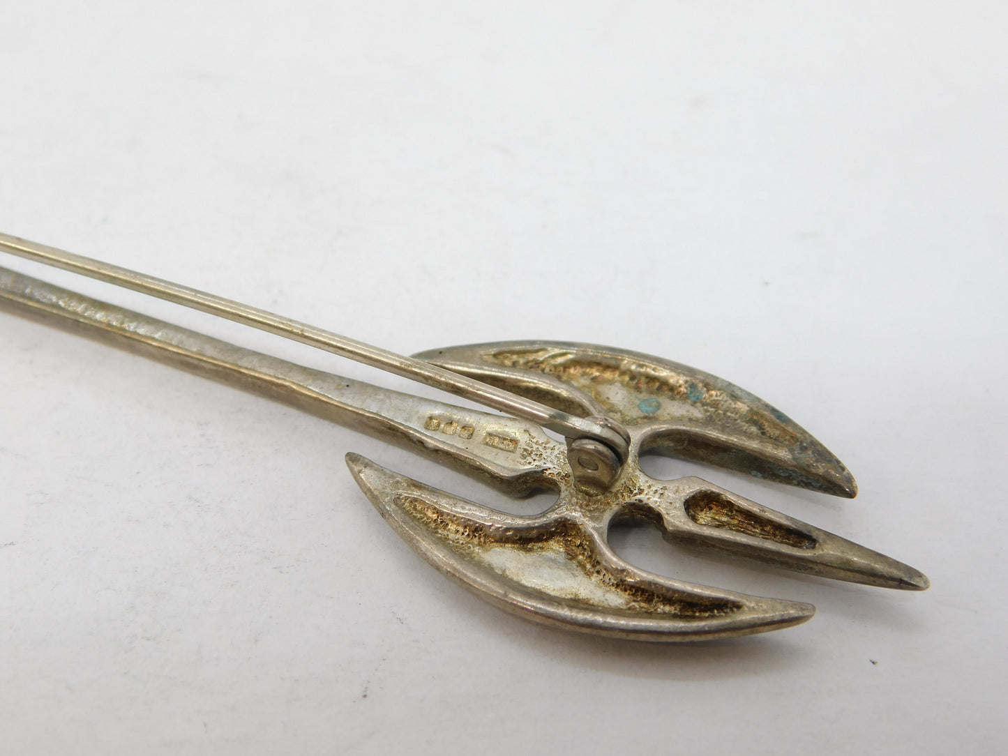 Carrick Jewellery Scottish Sterling Silver Axe Form Kilt Brooch Vintage 1987