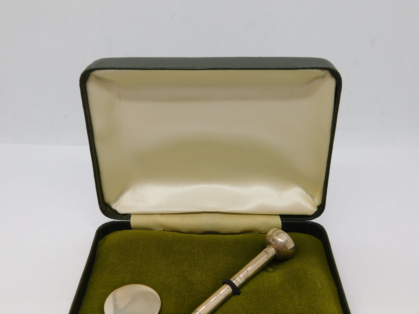 Boxed Sterling Silver Golf Putting Ball Marker Golf Tee Vintage 1977 Birmingham