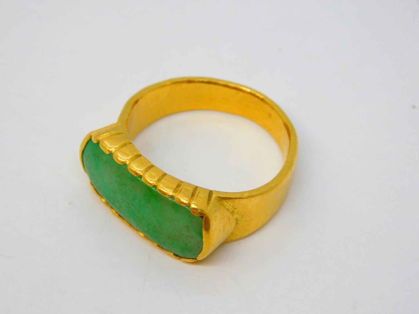 20th Century Chinese 24ct Yellow Gold Green Jade Panel Dress Ring Antique c1920