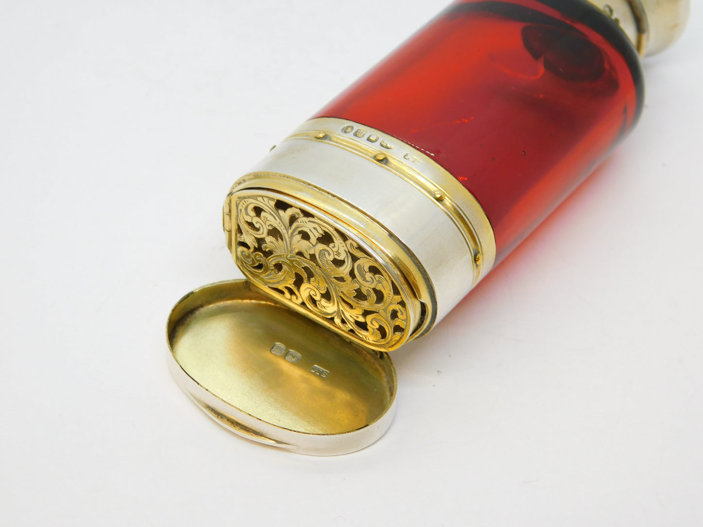 Victorian Sampson Mordan Sterling Silver Vinaigrette Scent Bottle Antique 1847 London