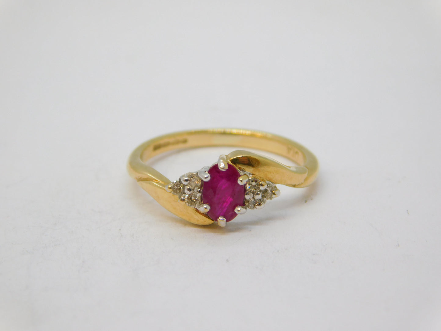 9ct Yellow Gold, Ruby & Diamond Crossover Ring Vintage c1990 Birmingham