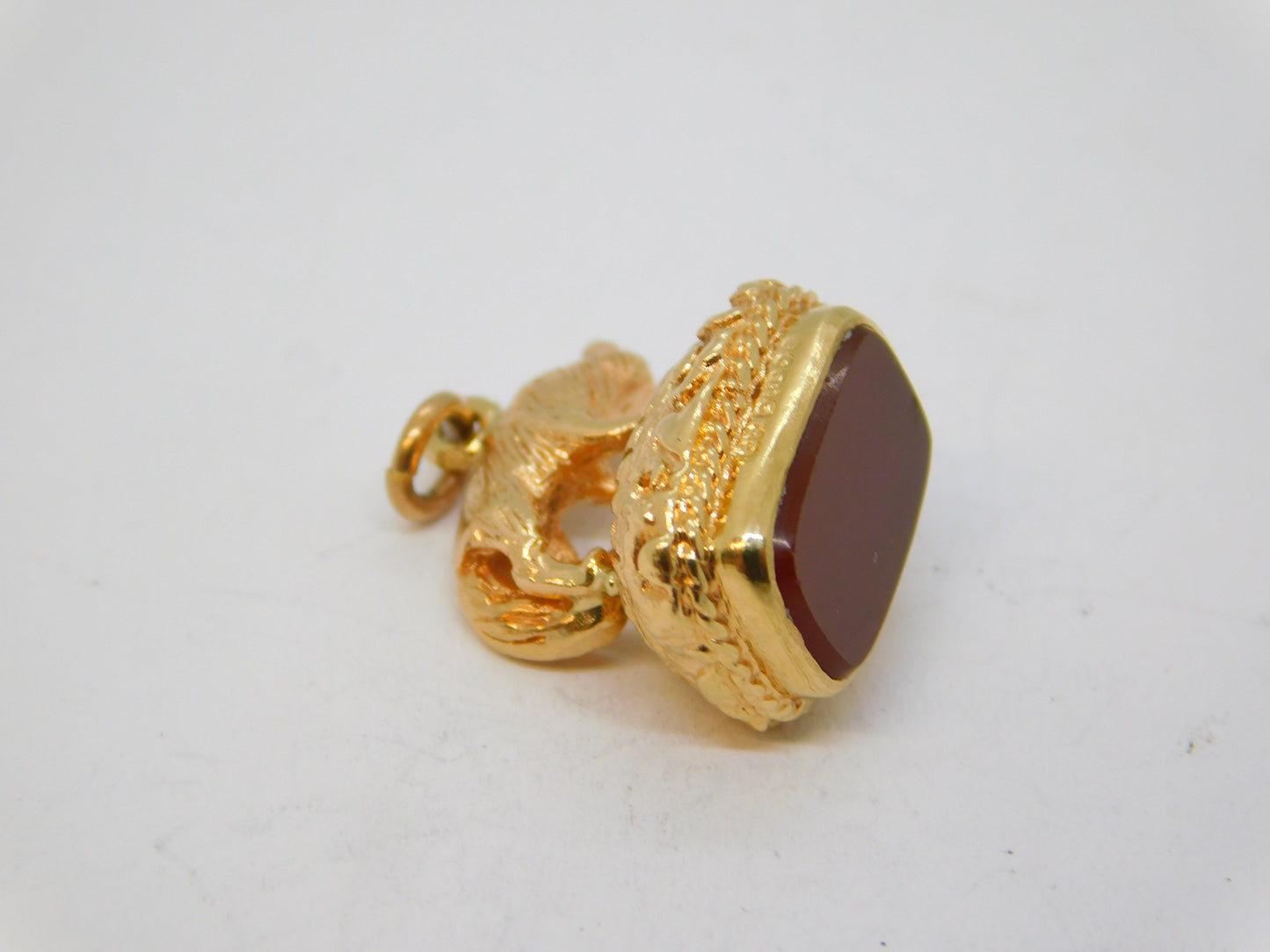 9ct Yellow Gold Standing Fox Carnelian Agate Set Fob Seal Vintage 1958 Birmingham