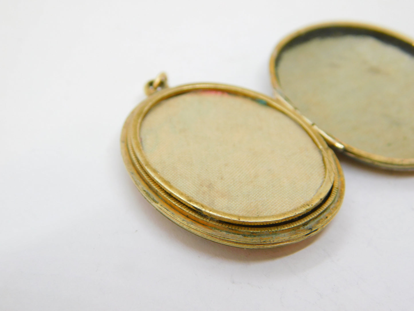 Victorian 9ct Gold Back & Front Enamel Swallow Sweetheart Locket Antique c1880