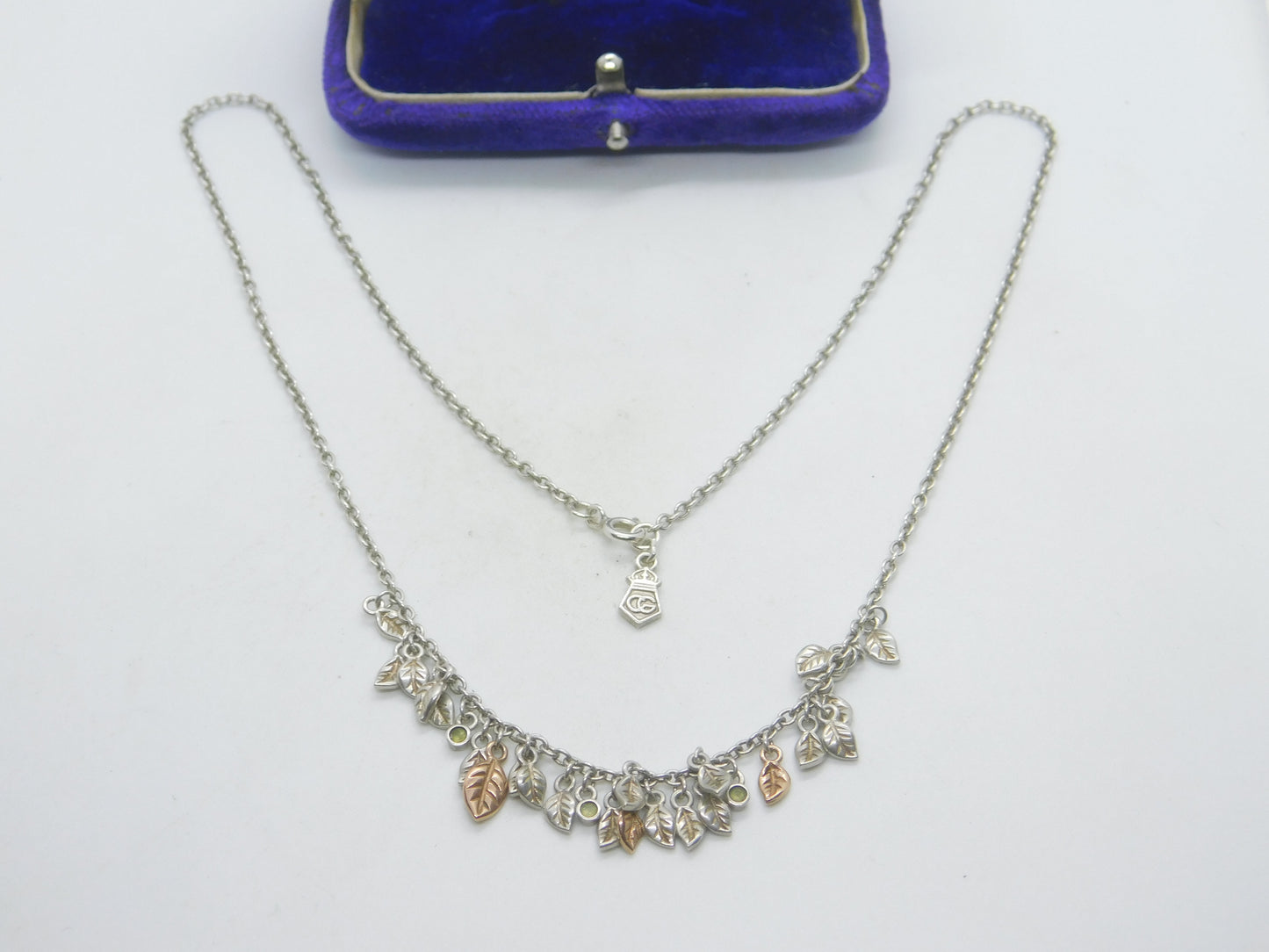 Clogau Welsh Sterling Silver & Peridot Leaf Pattern Necklace Vintage c2000