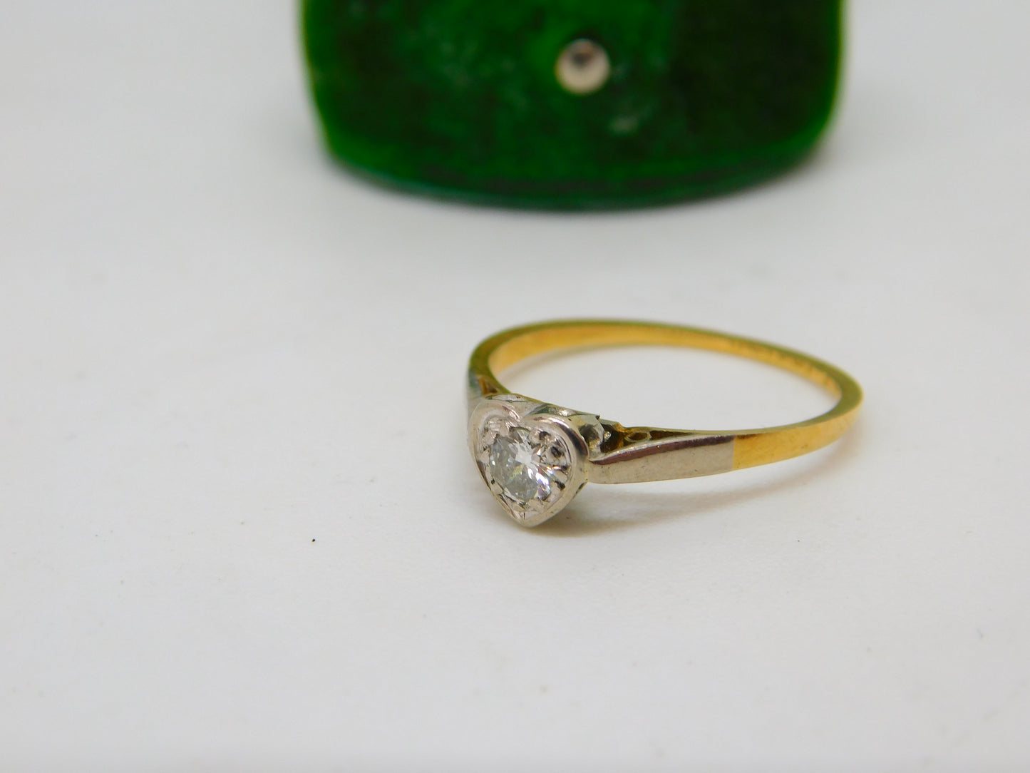 18ct Gold & Platinum Set 0.2ct Diamond Set Heart Shaped Ring Antique c1910