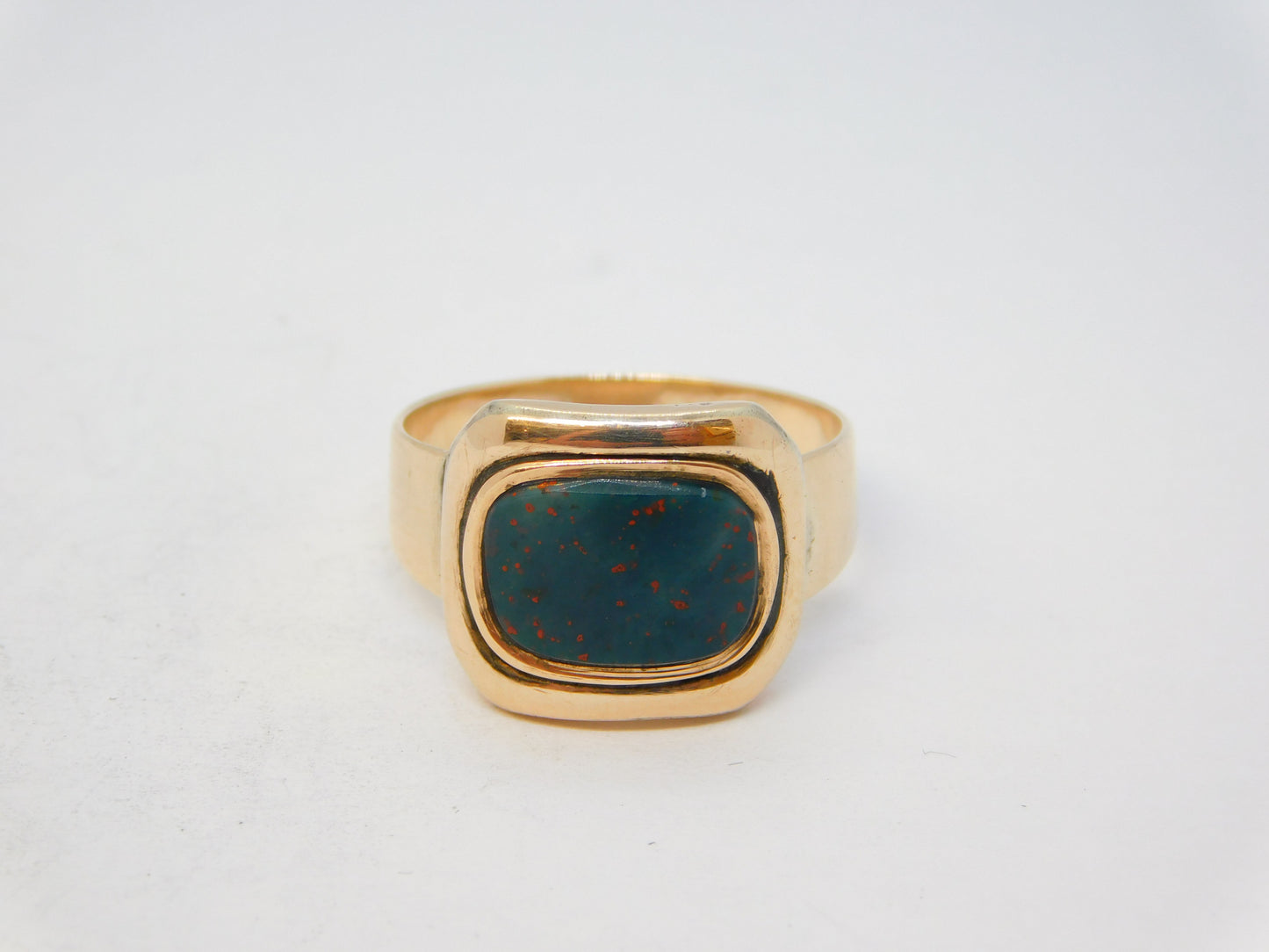 George III 9ct Rose Gold Bloodstone Set Mourning Ring Antique c1800