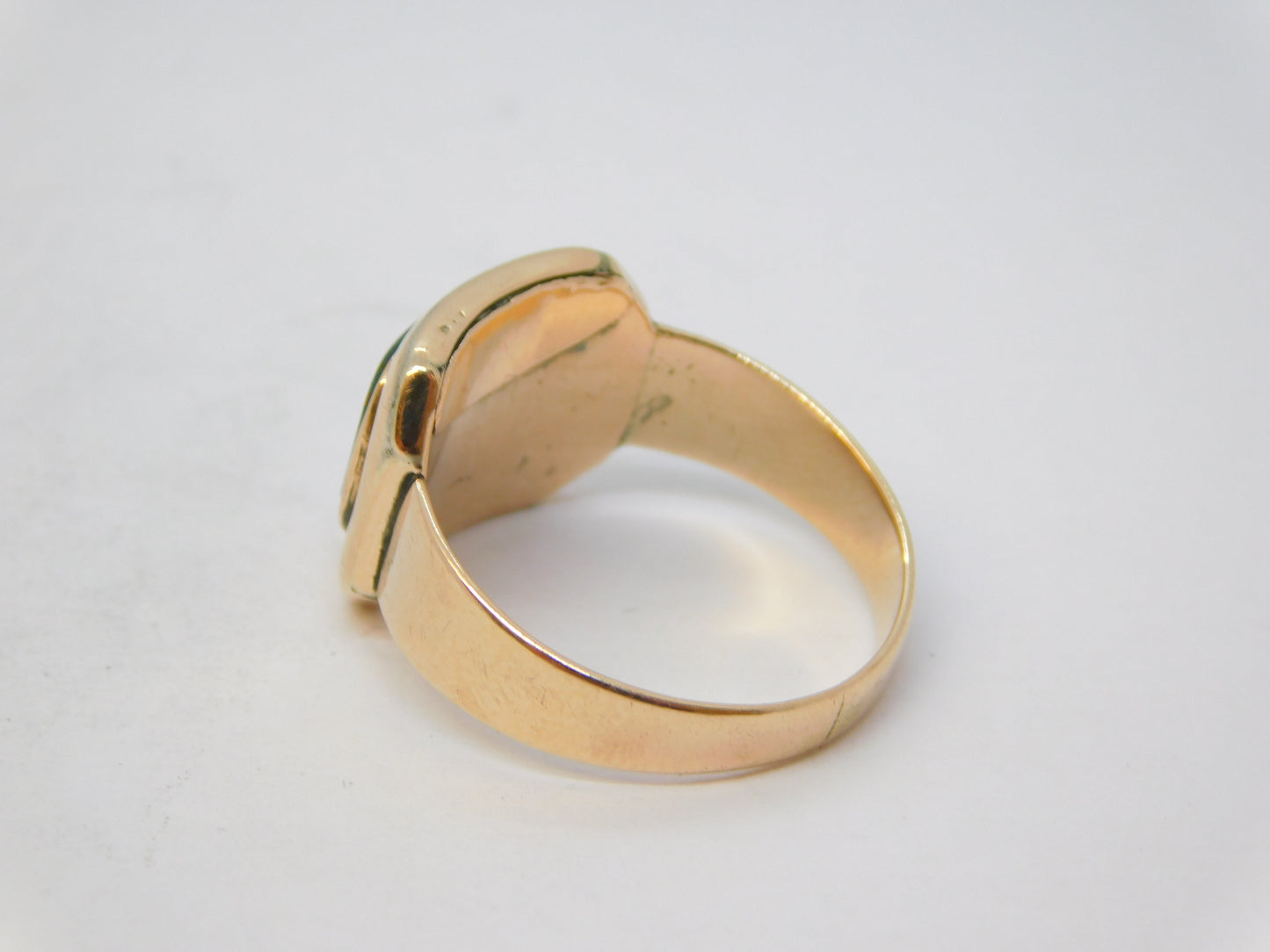 George III 9ct Rose Gold Bloodstone Set Mourning Ring Antique c1800