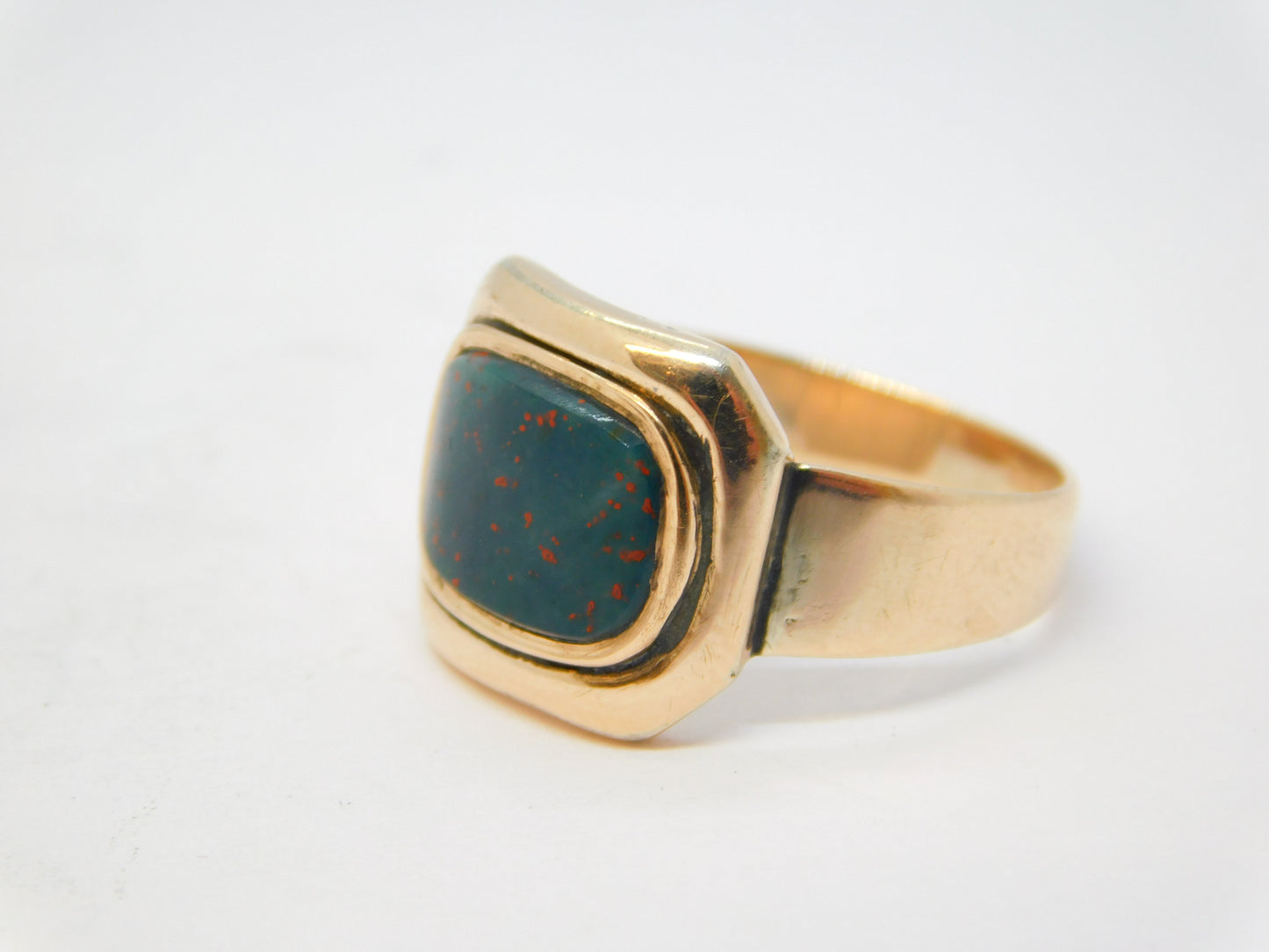 George III 9ct Rose Gold Bloodstone Set Mourning Ring Antique c1800