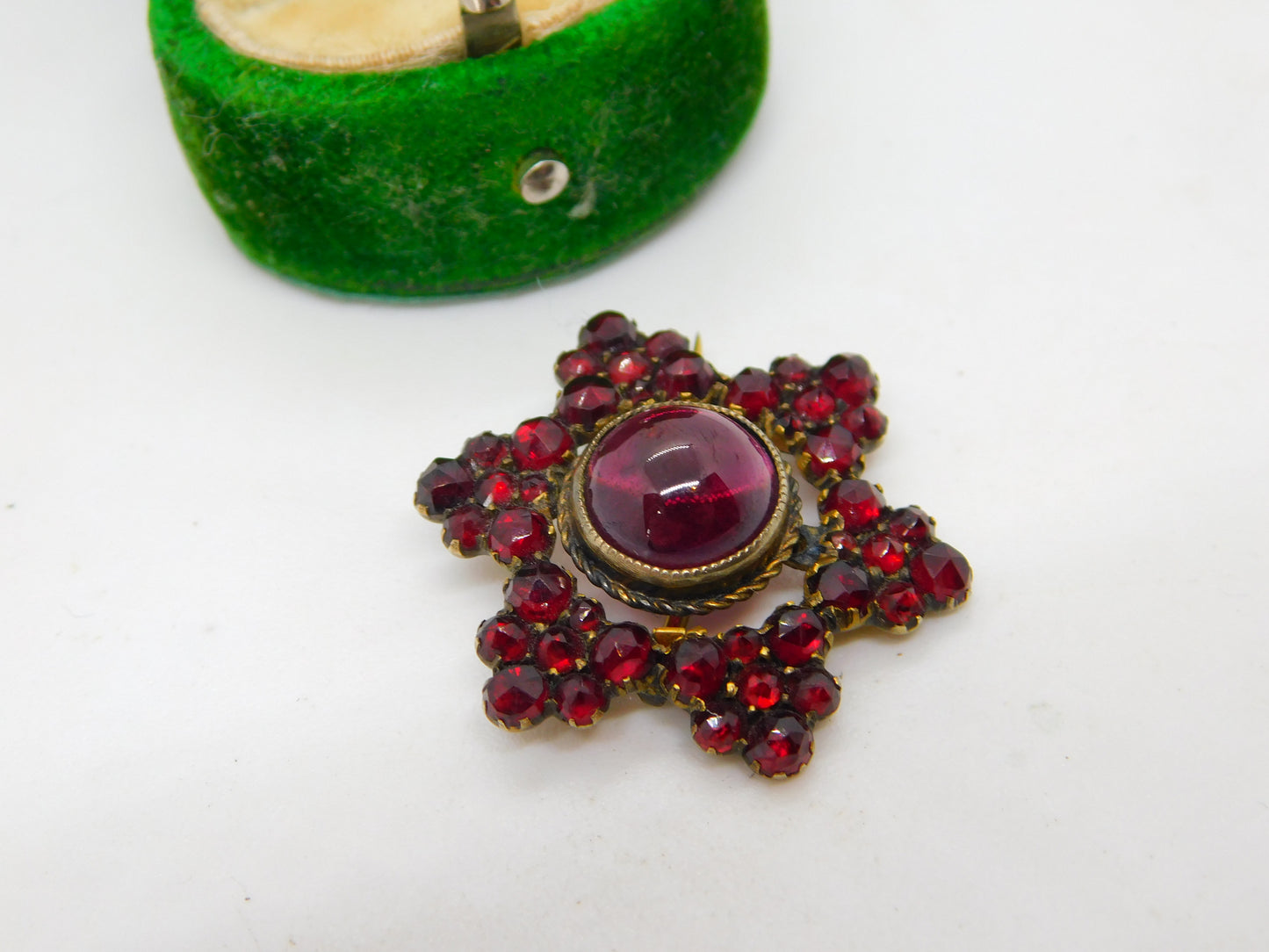 19th Century Austrian 8ct Gold & Bohemian Garnet Floral Brooch Antique c1850