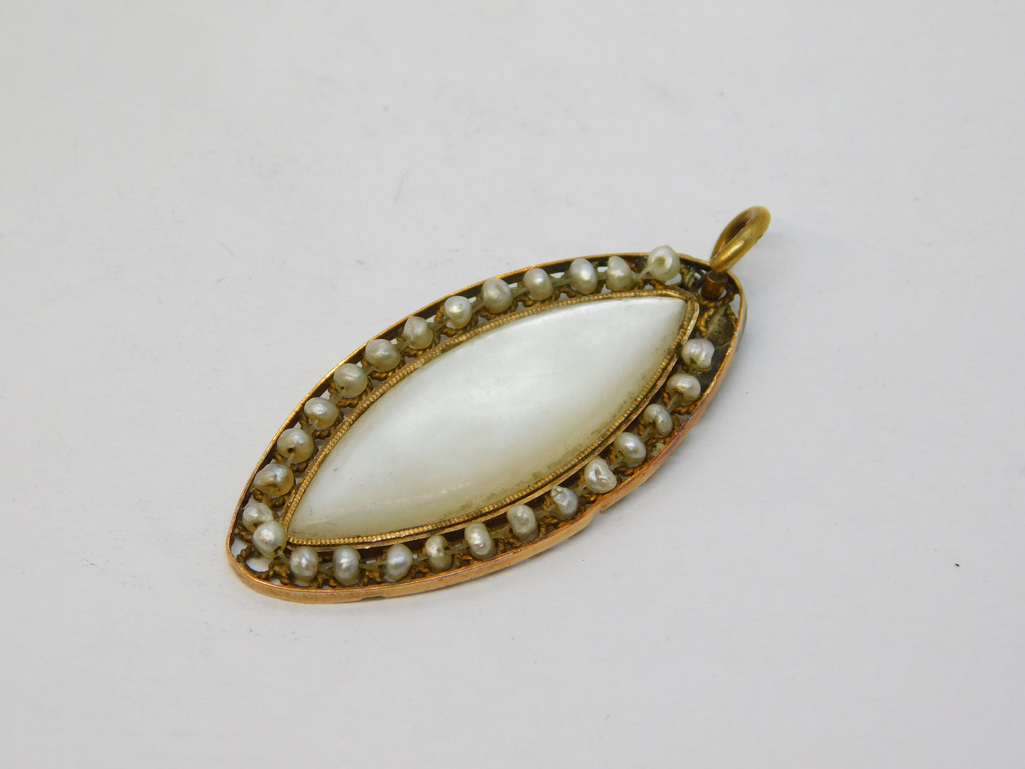 George III 18ct Gold, Strung Pearl & Mother of Pearl Pendant Antique c1790