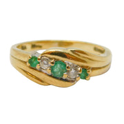 9ct Yellow Gold, Emerald & 0.1ct Diamond Crossover Ring Vintage c1980