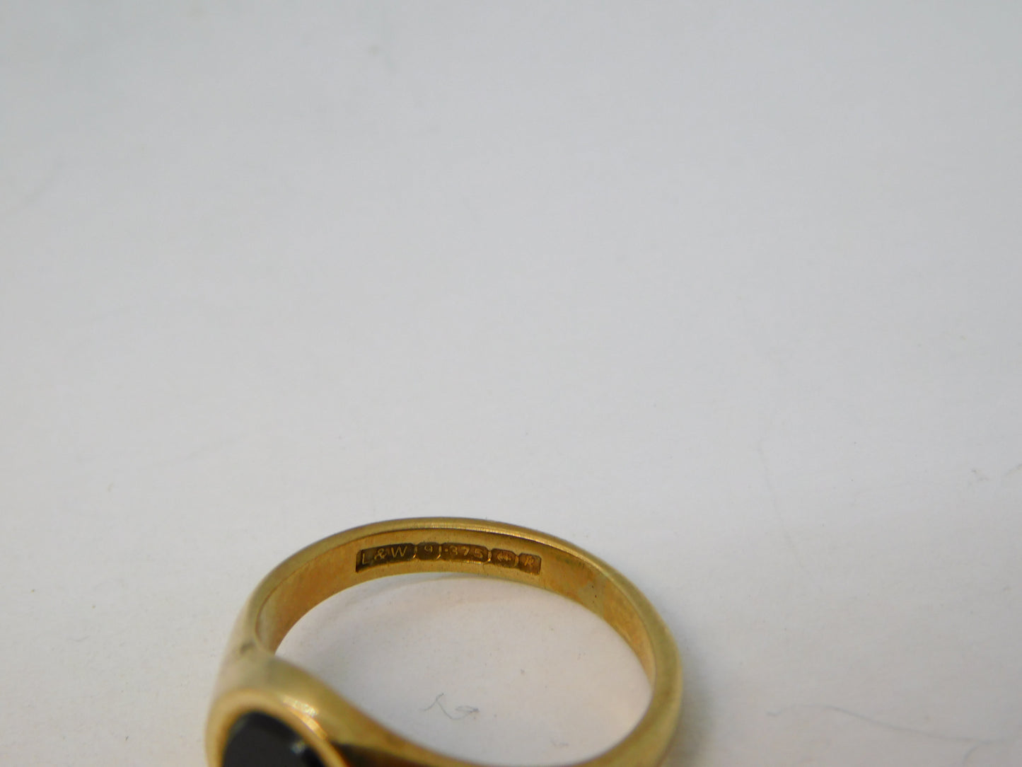9ct Yellow Gold & Onyx Set Signet Ring Vintage 1966 Birmingham