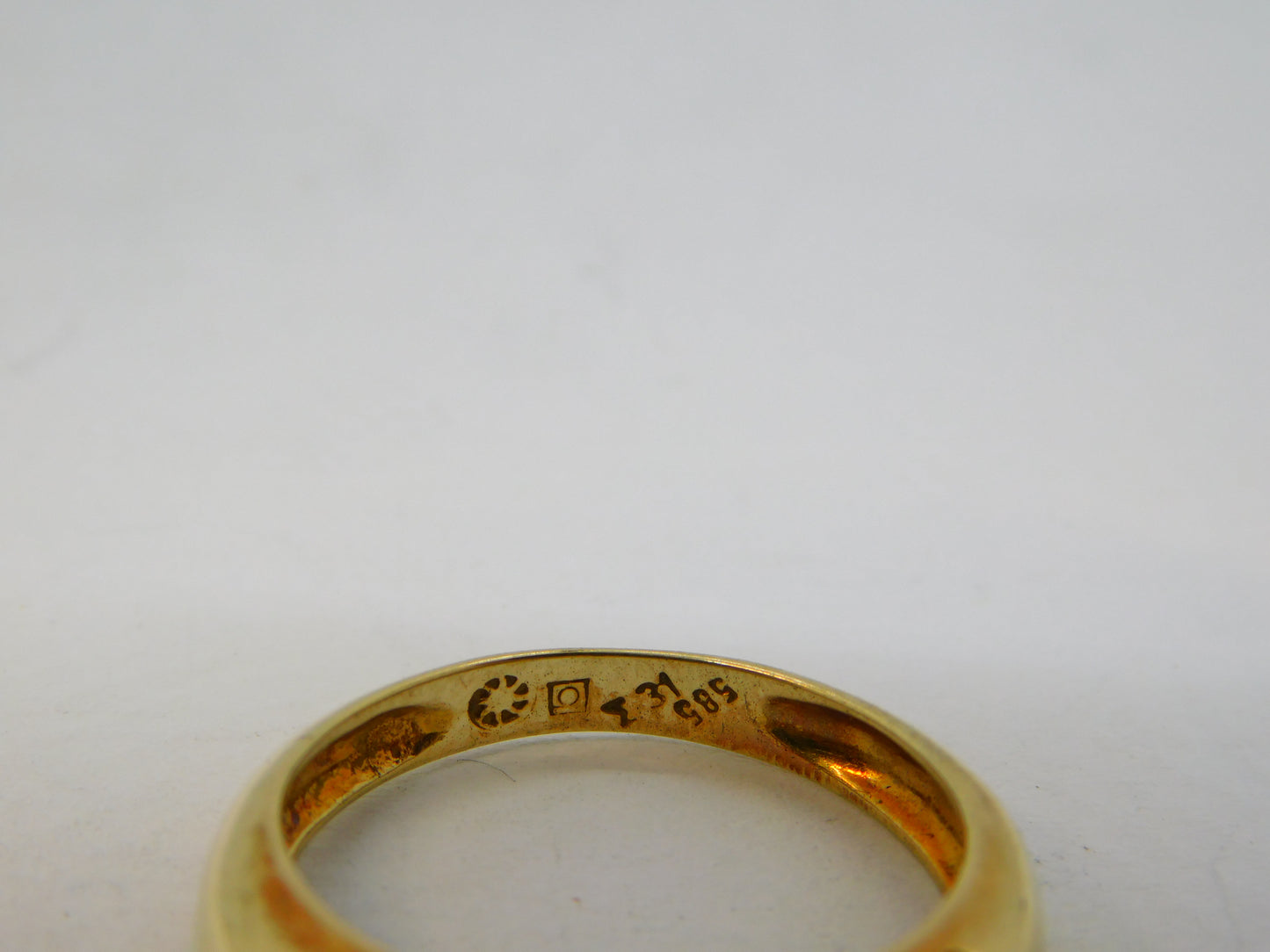 14ct Yellow Gold & Stepped Spinel Set Dress Ring Vintage c1980