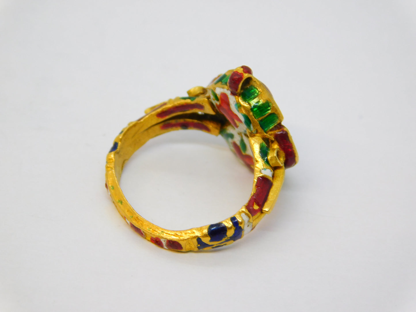 18th Century Mughal High-Carat Gold, Diamond, Ruby & Enamel Ring Antique Indian