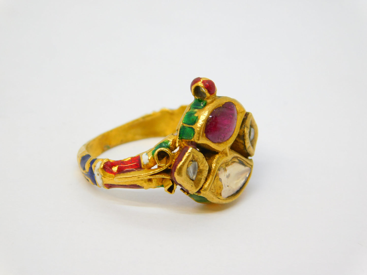 18th Century Mughal High-Carat Gold, Diamond, Ruby & Enamel Ring Antique Indian