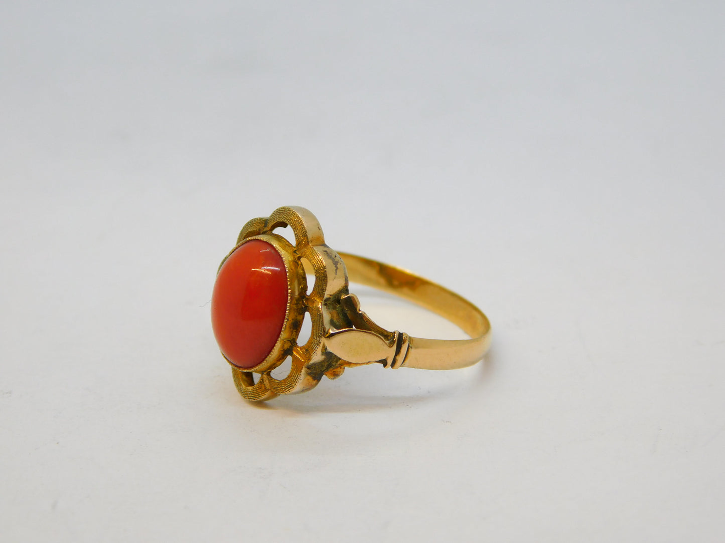 19th Century 14ct Yellow Gold Cabochon Coral Floral Dress Ring Antique c1900