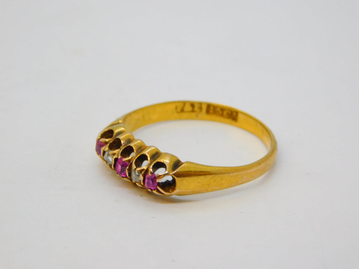 Victorian 15ct Gold, Diamond, Ruby Graduating Boat Ring Antique c1890