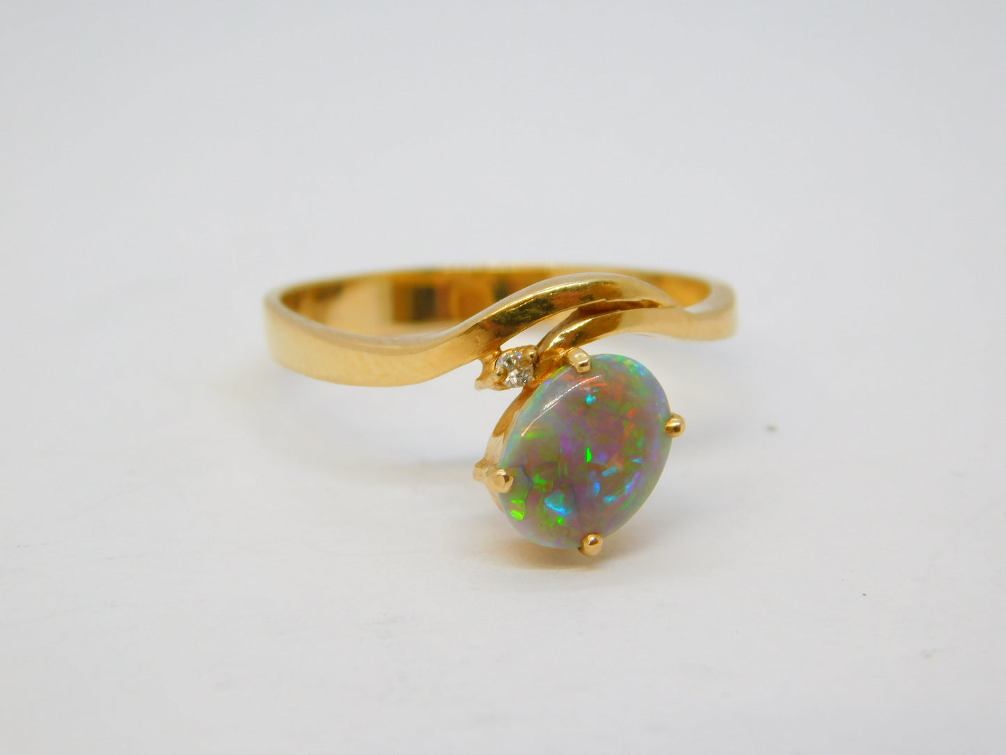 14ct Yellow Gold, White Opal & Diamond Crossover Ring Vintage c1970