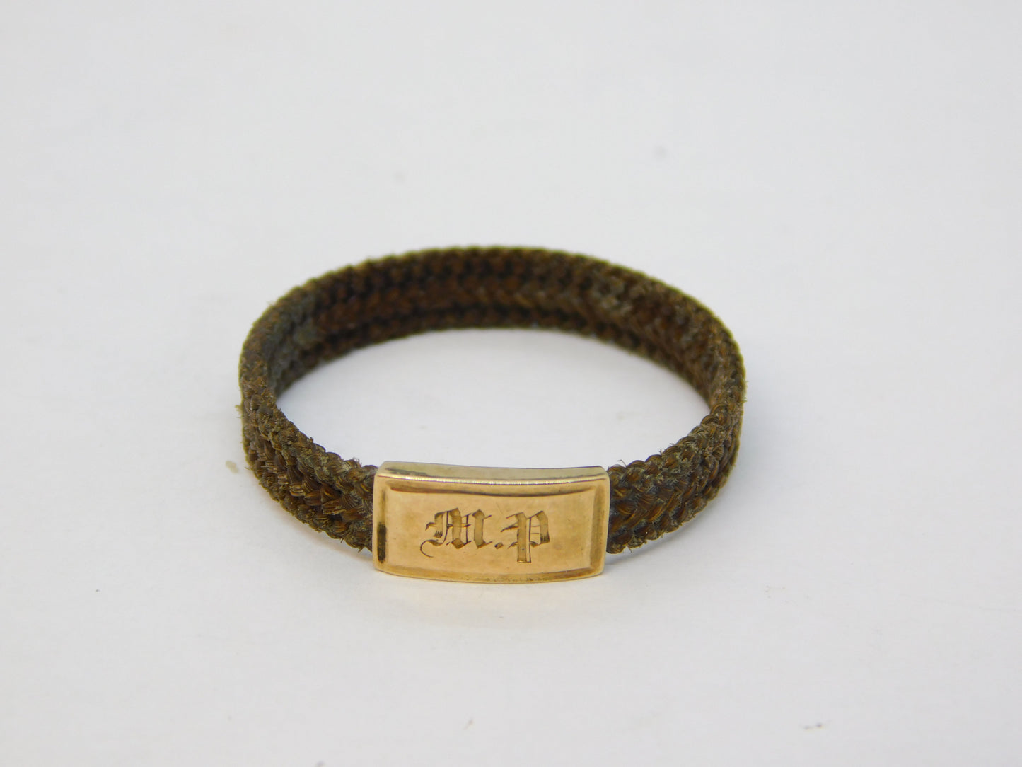Victorian 9ct Yellow Gold Woven Hair Set Mourning Ring Antique c1840