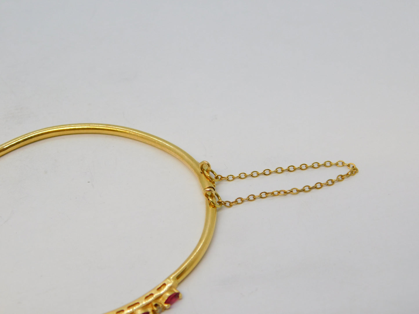 14ct Yellow Gold, Seven-Stone Ruby & Diamond Bangle Bracelet Vintage c1970