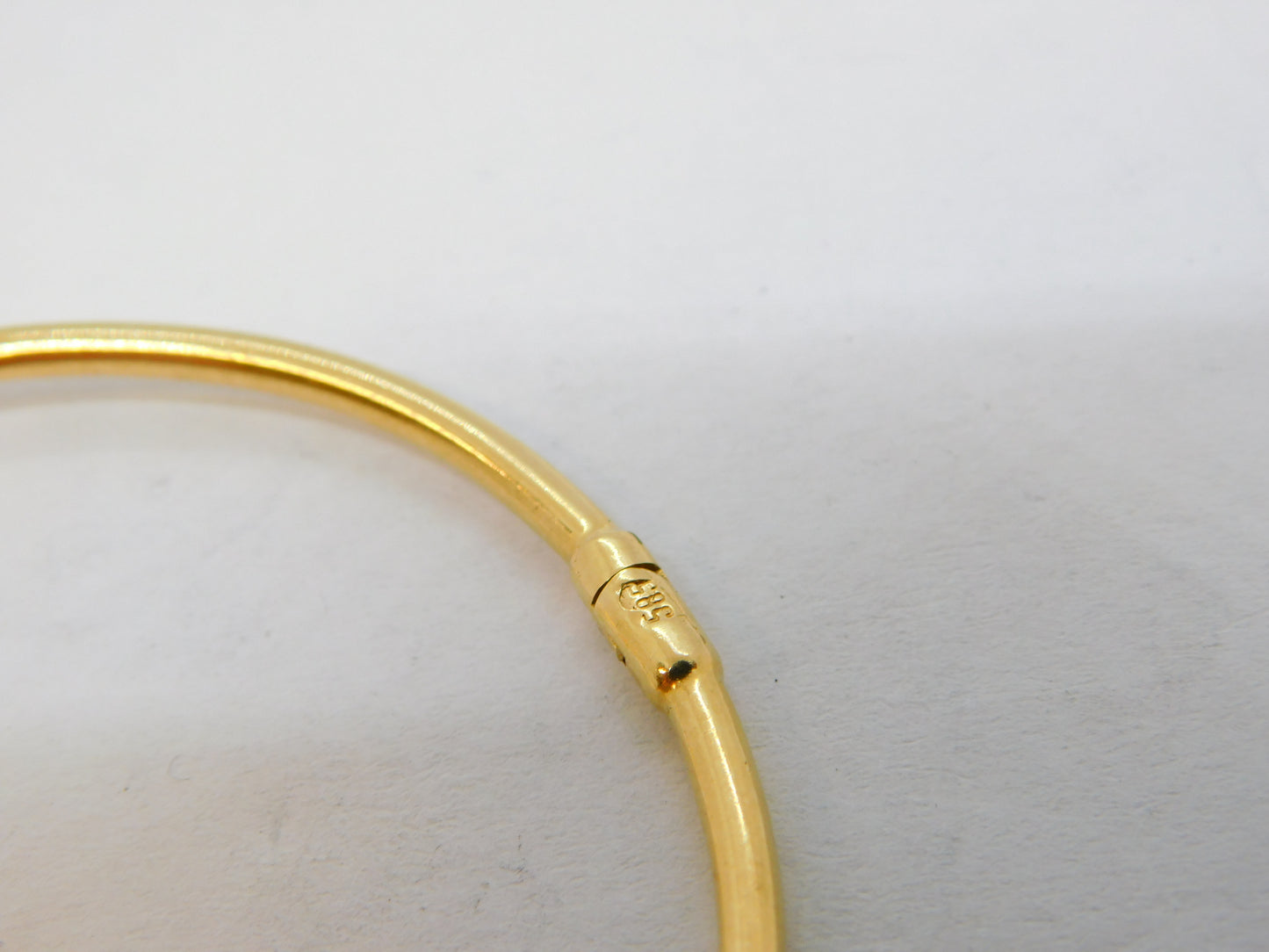 14ct Yellow Gold, Seven-Stone Ruby & Diamond Bangle Bracelet Vintage c1970