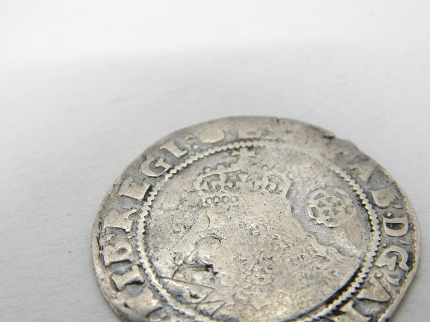 Early-Hammered Elizabeth I Silver Sixpence Coin Antique 1592 Fair Condition