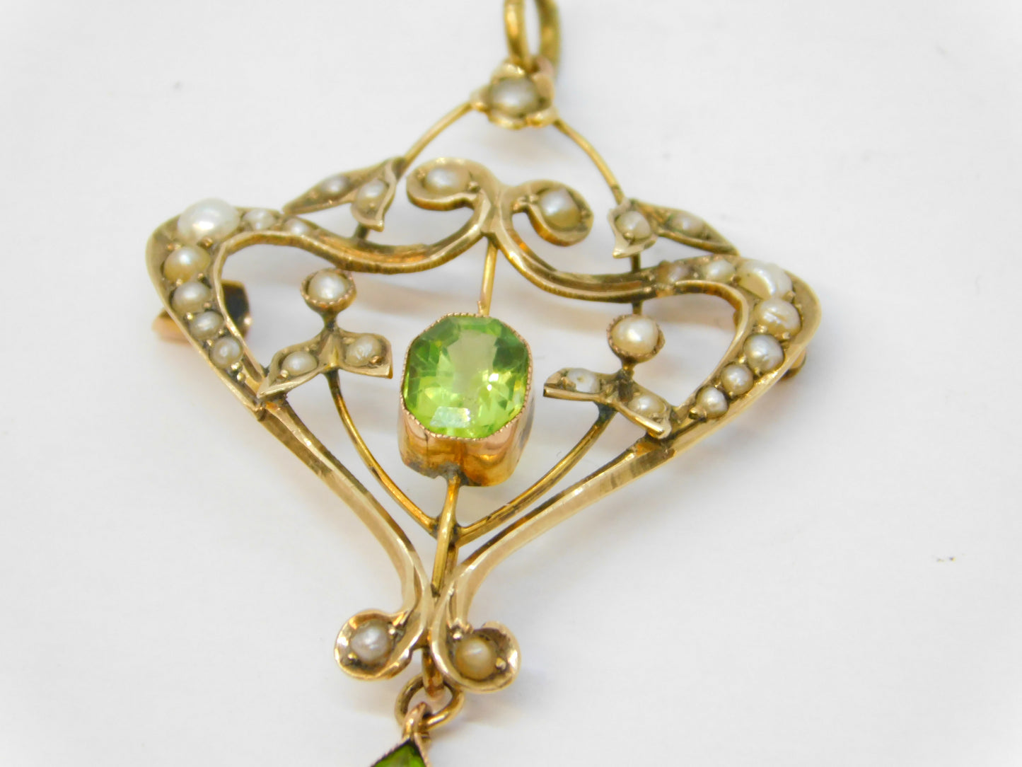 Edwardian 9ct Gold, Peridot, Seed Pearl Suffragette Lavalier Pendant Antique c1910