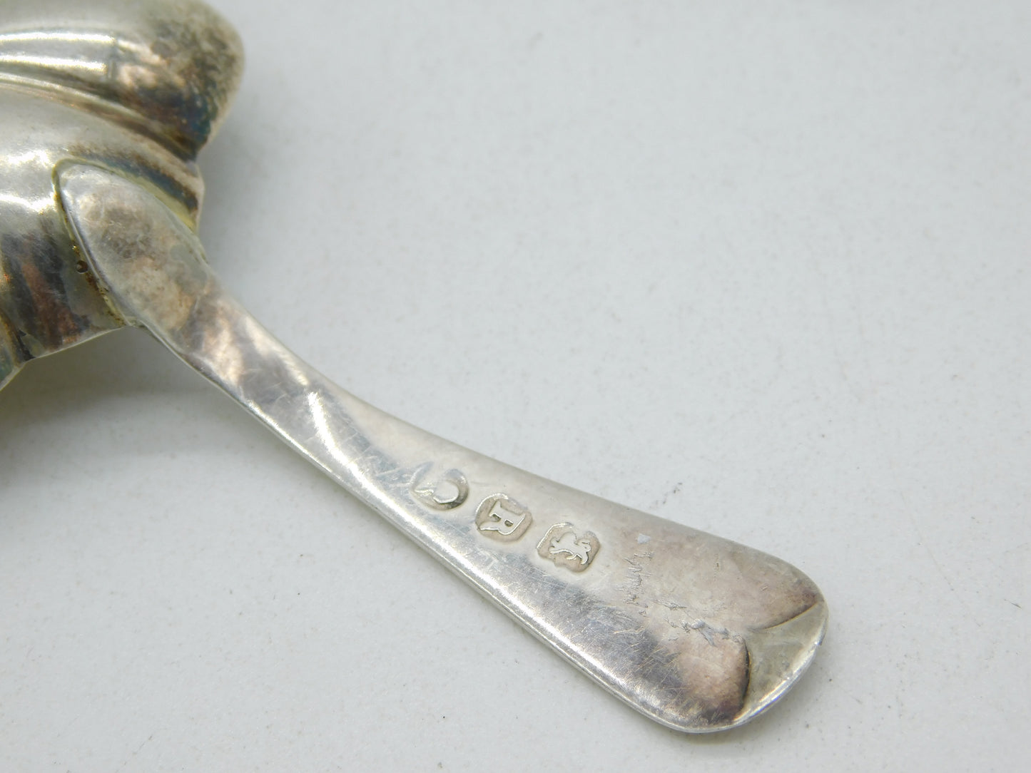 George III Sterling Silver Floral Pattern Tea Caddy Spoon Antique 1812 London