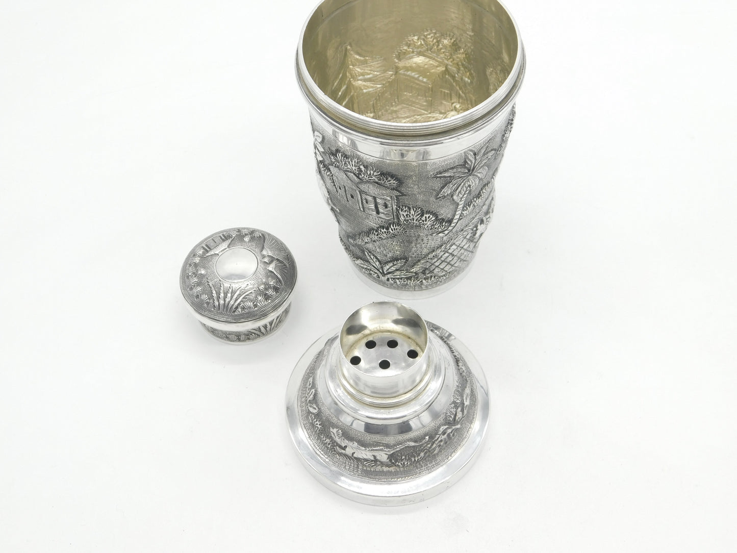 20th Century Burmese Sterling Silver Farm Pattern Cocktail Shaker Antique c1920