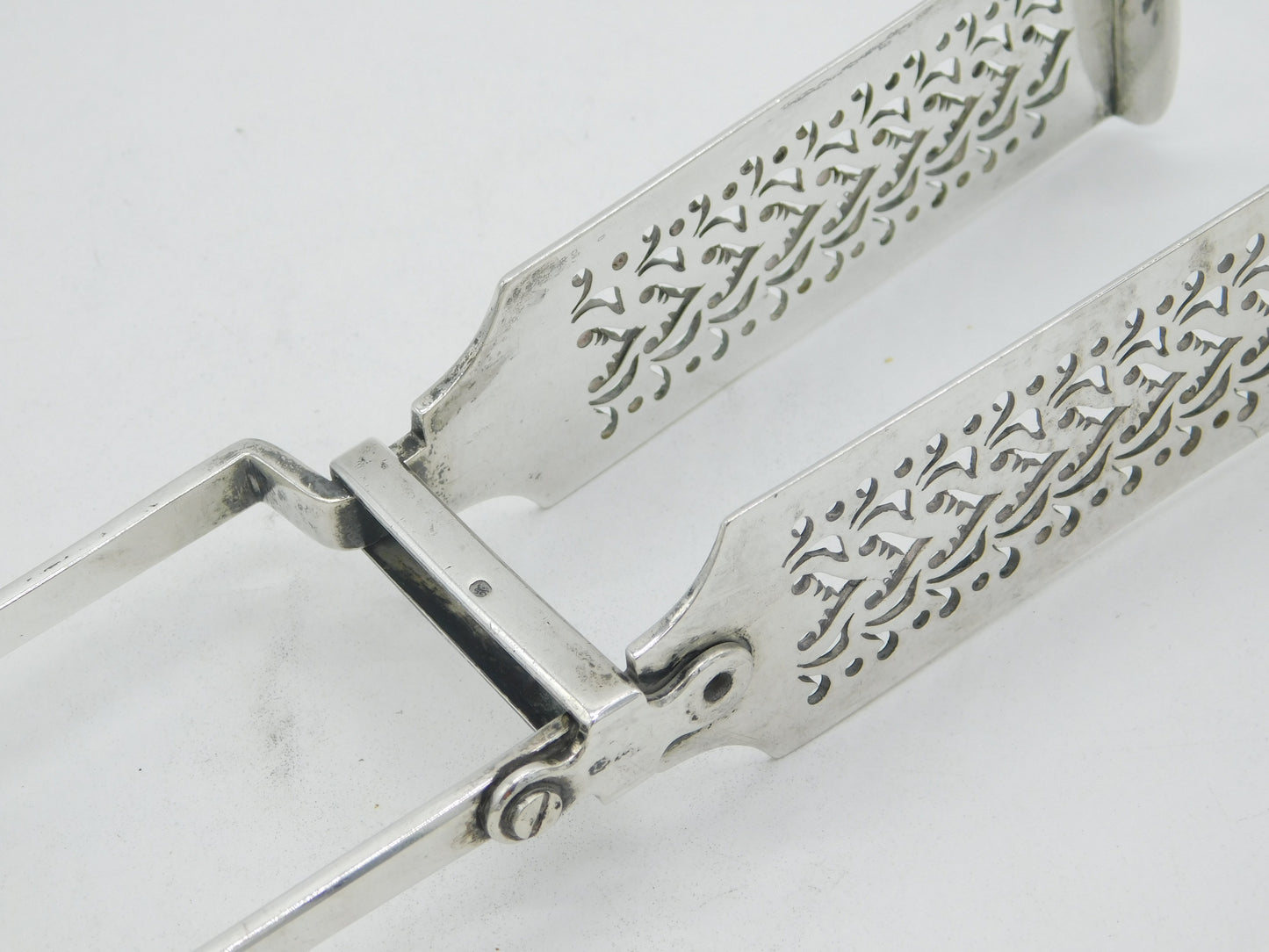 George IV Sterling Silver Large Asparagus Tongs Antique 1829 London W. Chawner