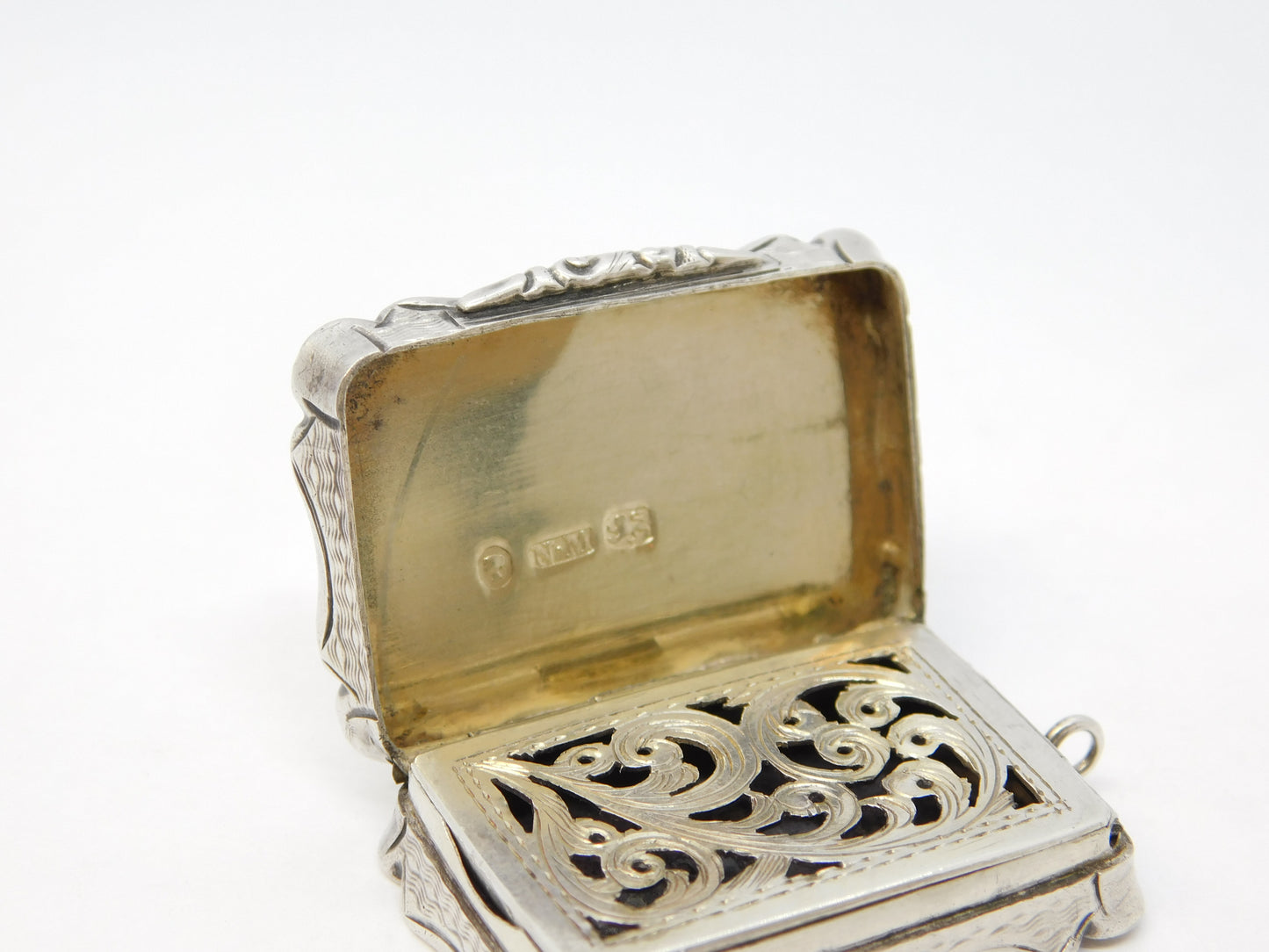 Nathaniel Mills Victorian Sterling Silver Vinaigrette Antique 1855 Birmingham