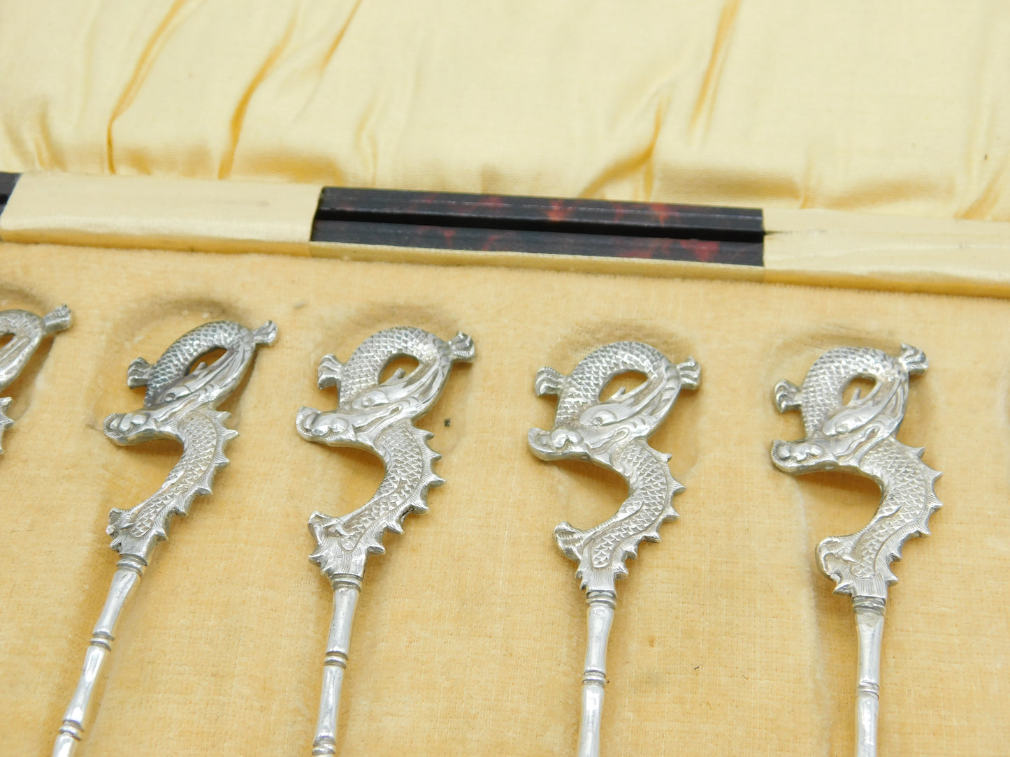 Boxed Set of Chinese Sterling Silver Dragon Form Teaspoons Antique c1910