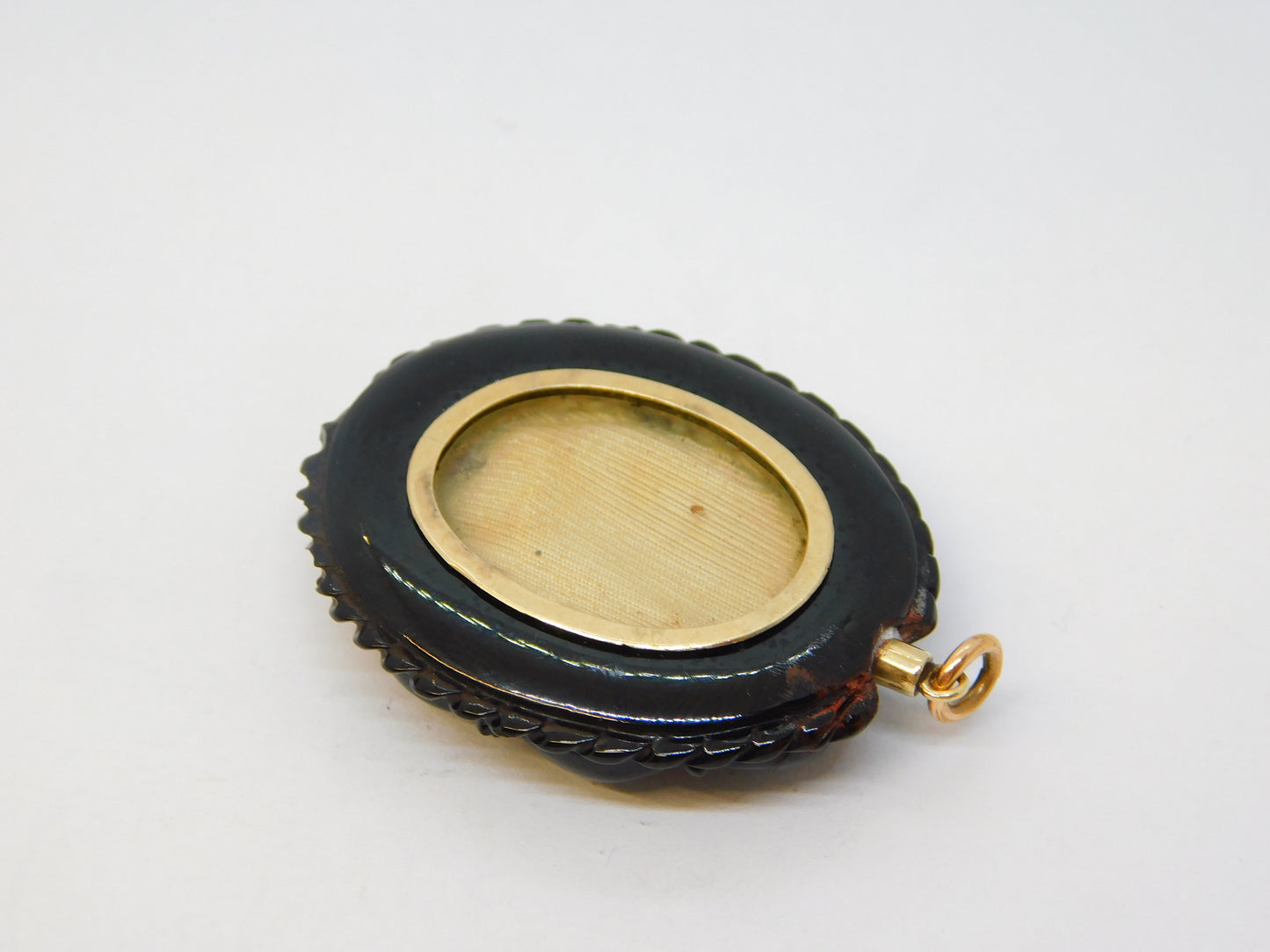 Victorian 9ct Gold Carved Whitby Jet Mourning Locket Pendant Antique c1860