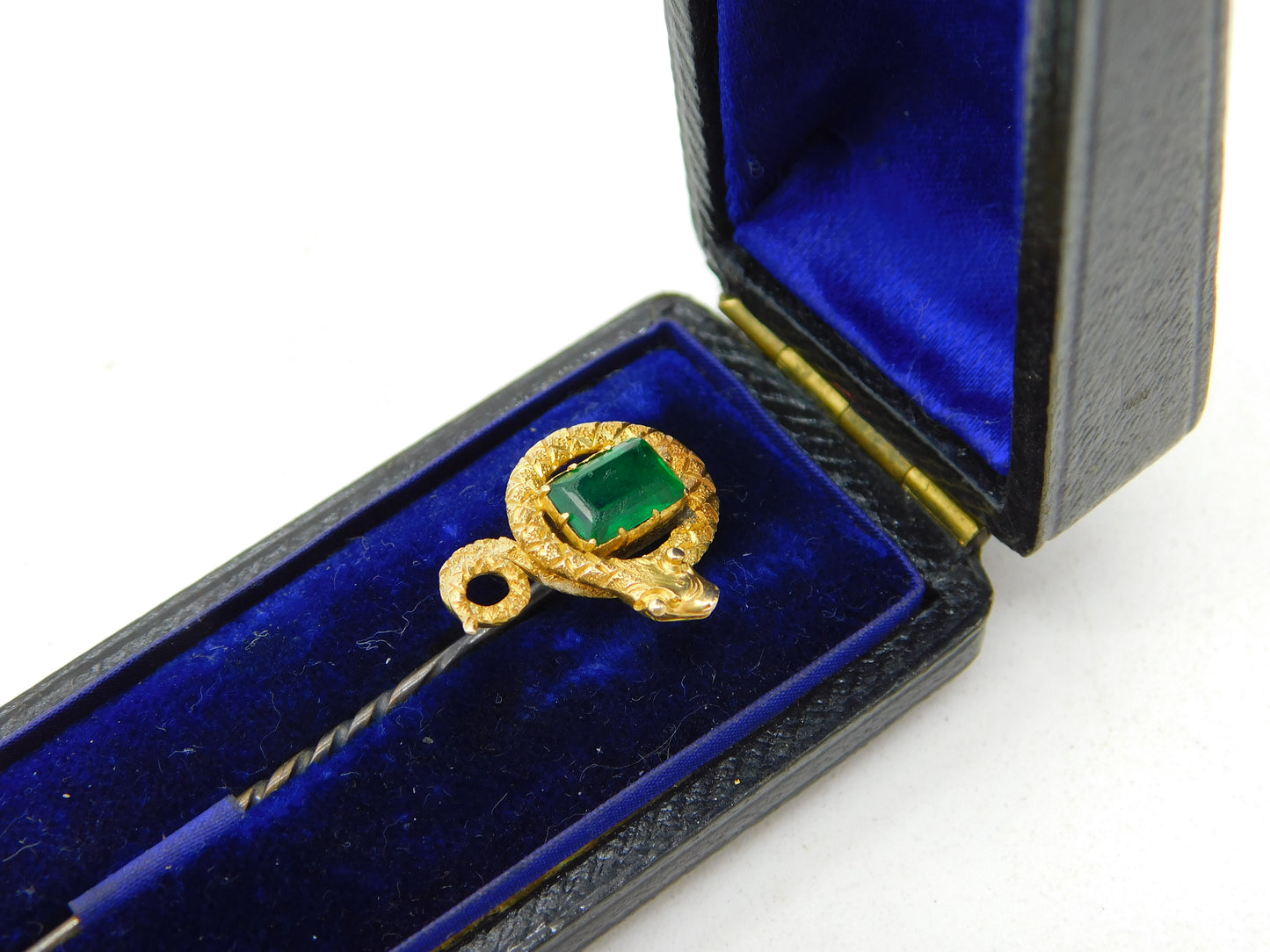 Victorian Boxed 18ct Yellow Gold & 0.5ct Emerald Snake Stick Pin Antique c1860