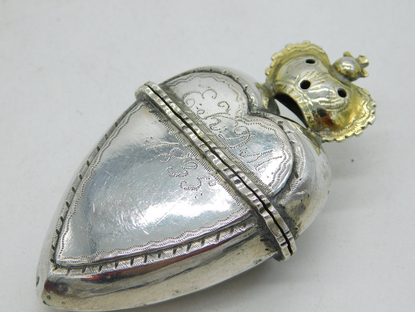 Early 19th Century Sterling Silver Crown over Heart Vesta Case Antique 1835
