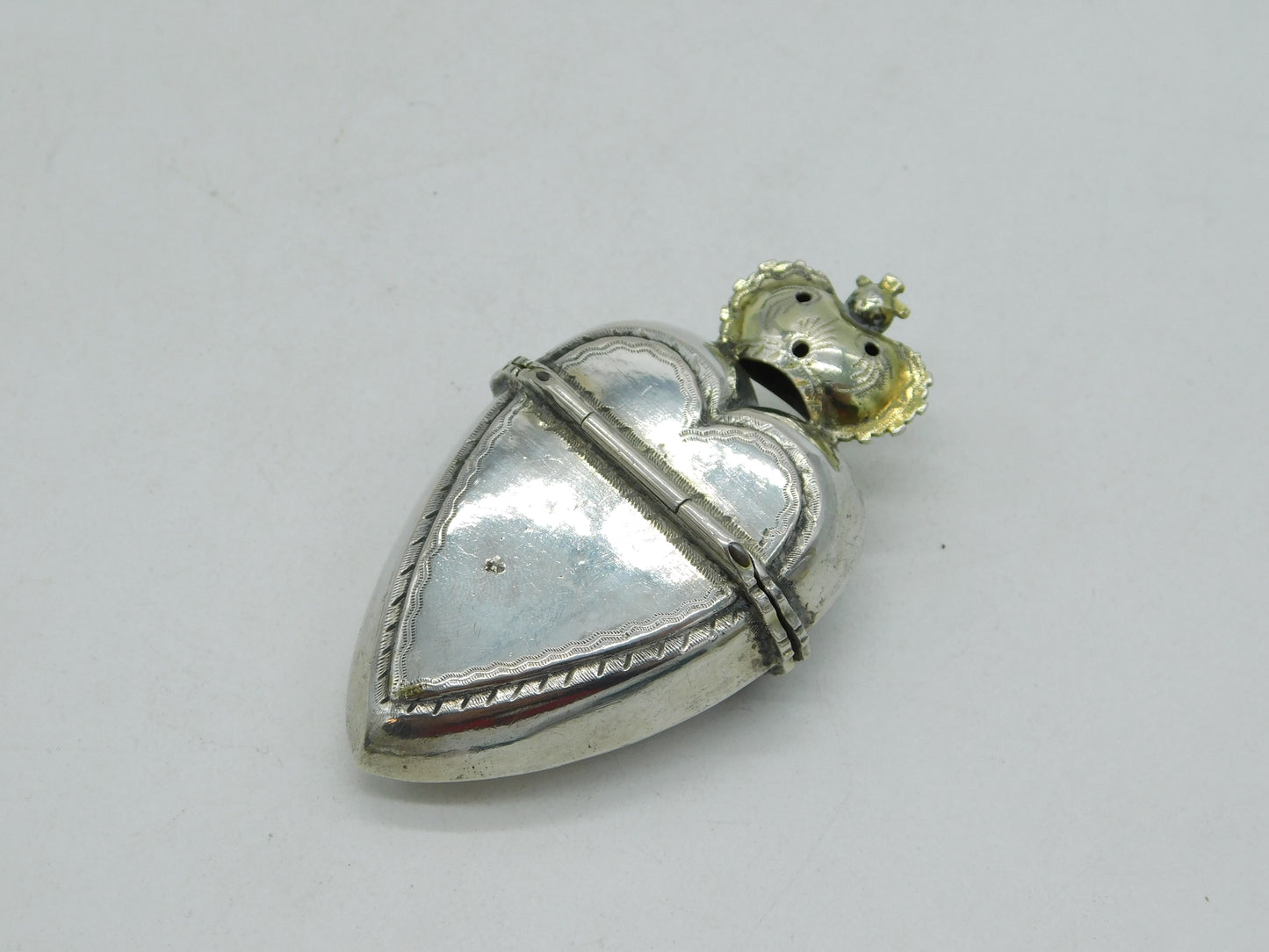 Early 19th Century Sterling Silver Crown over Heart Vesta Case Antique 1835