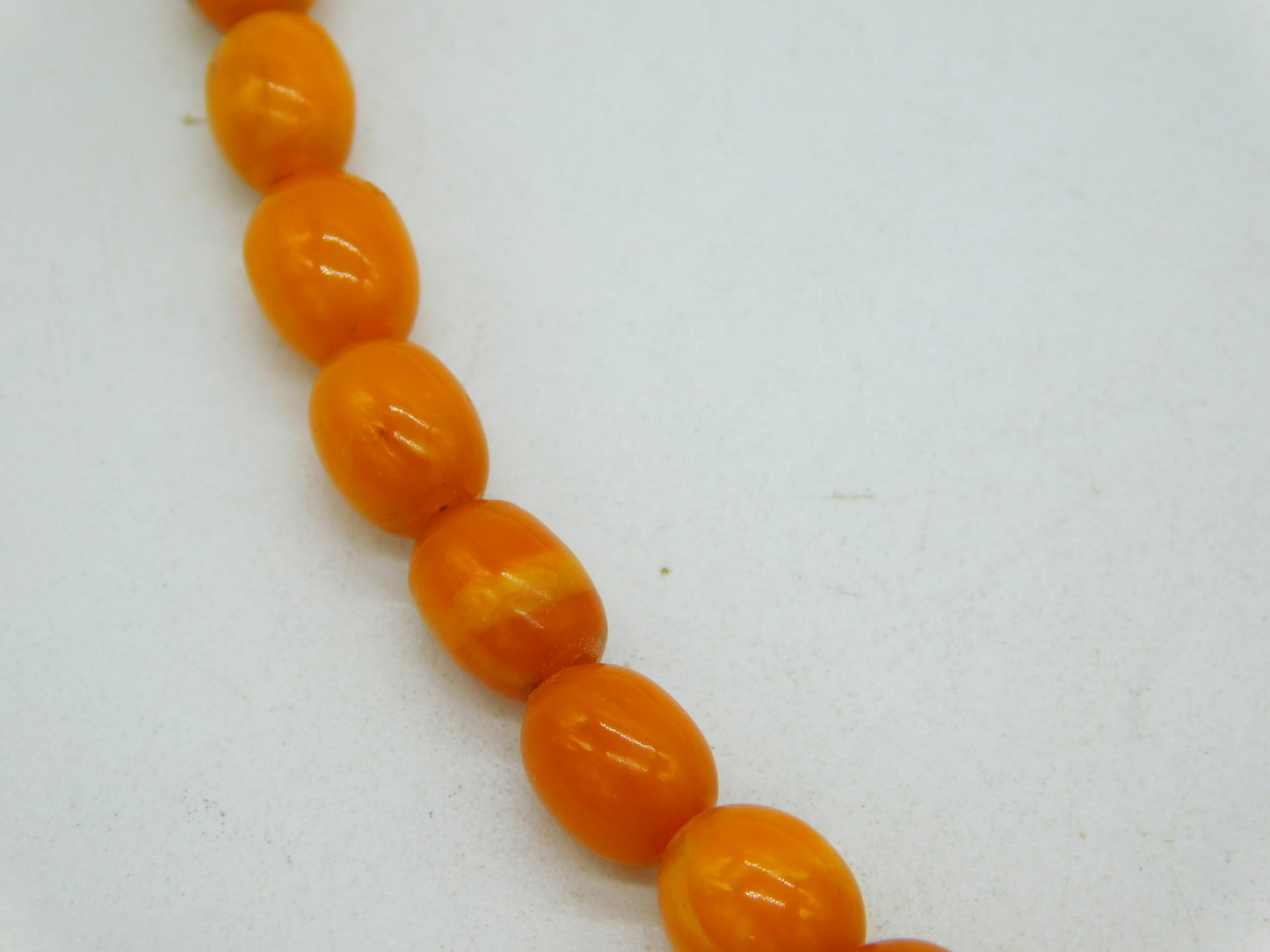 19th Century 9ct Yellow Gold Clasp Butterscotch Amber Graduating Necklace Antique c1860