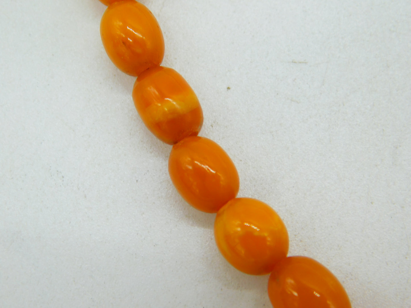19th Century 9ct Yellow Gold Clasp Butterscotch Amber Graduating Necklace Antique c1860