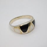 Sterling Silver Black Enamel & Mother Of Pearl Ring Vintage c1970 Size L 1/2