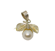 Sterling Silver Pearl & Leaf Form Delicate Charm Pendant Vintage c1970s