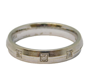 9ct White Gold & Three-Stone Brilliant Cut Diamond Set Band Ring Vintage London
