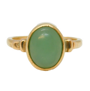 9ct Yellow Gold & Cabochon Green Jade or Aventurine Dress Ring Vintage