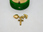 9ct Yellow Gold, Faith, Hope & Charity Charm Pendant Vintage 1973 London