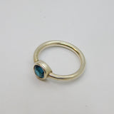Sterling Silver Dark Blue Crystal Studio Style Band Ring Vintage c1970 Size N