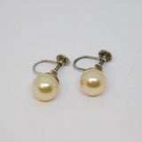 Pair of Sterling Silver Stud Ivory Round Pearl Screw Back Earrings Vintage c1970